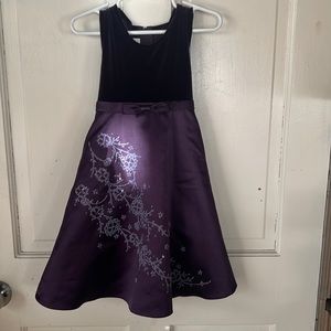 Dk purple girls holiday Christmas dress Sz 4 velvet satin